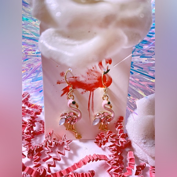 Gold Crystal flamingo dangle and drop earrings pretty summer tropical pink - Picture 2 of 9